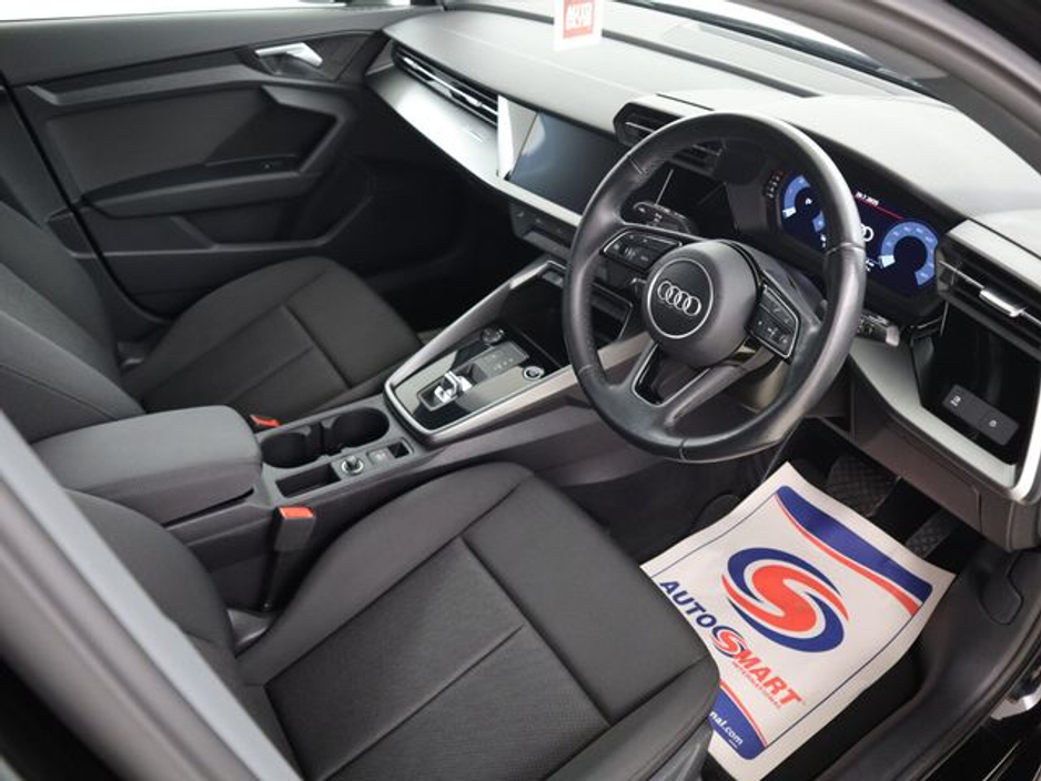 2022 Audi A3 35 TDI 150HP S tronic SE €24,750