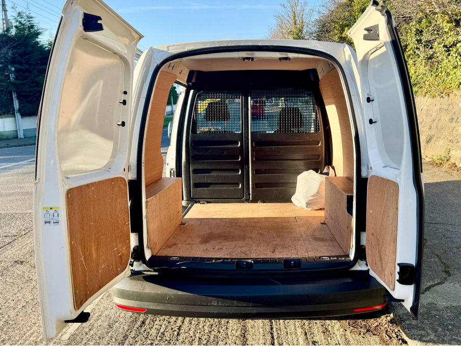 2018 Volkswagen Caddy C20 STARTLINE TDI 5DR €7,995