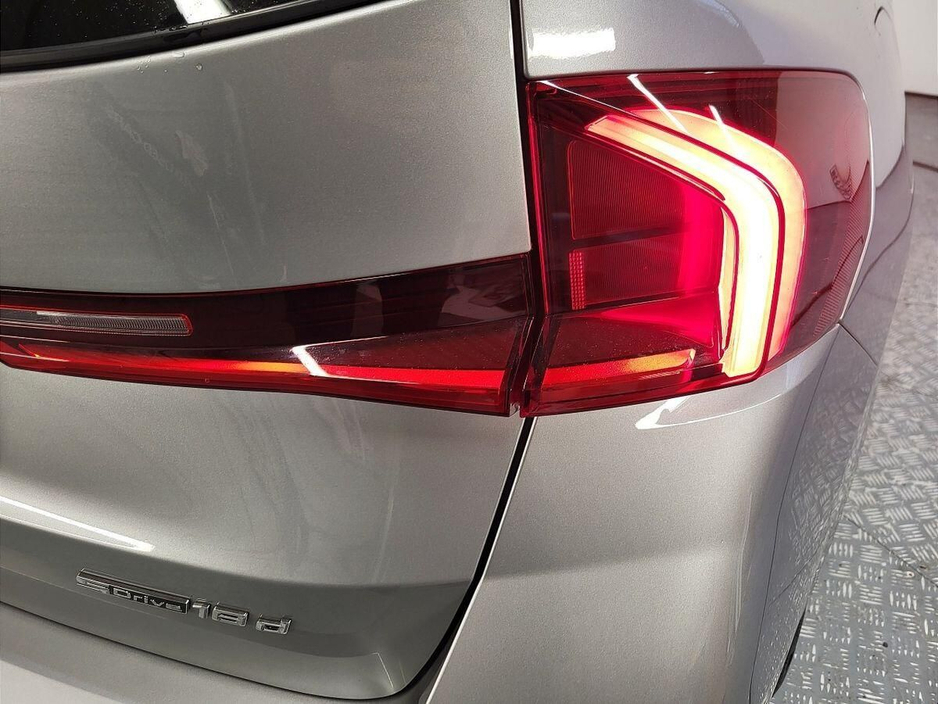 2025 BMW X1 - image 19