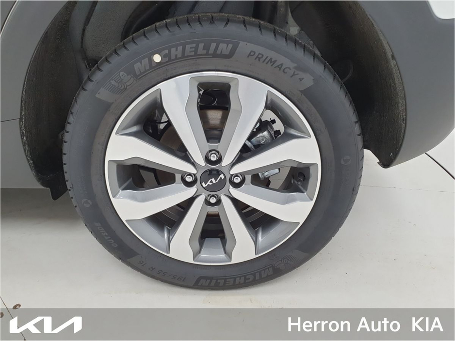 2025 Kia Stonic 1.0 100HP K2 PE €24,900