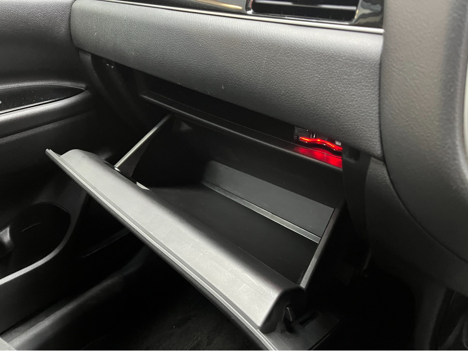 2019 Mitsubishi Outlander €21950 2019 MITSUBISHI OUTLANDER PHEV ED 2.4 AUTOMATIC / CRUISE CONTROL / REVERSE CAMERA / ELECTRIC HEATED SEATS / HEATED STEERING WHEEL €21,950