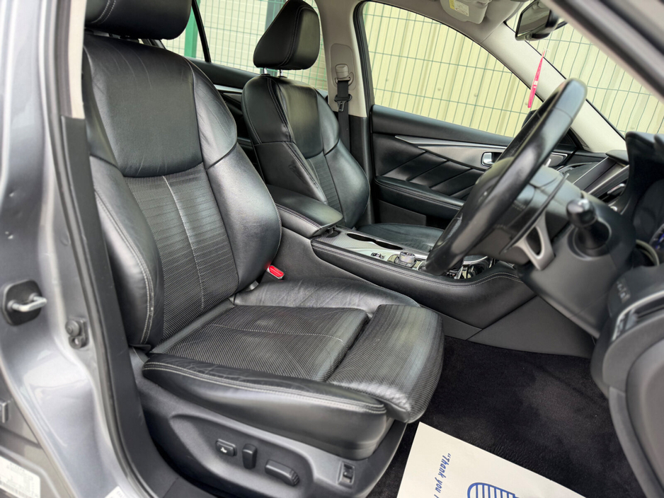 2016 Infiniti Q50 - image 8