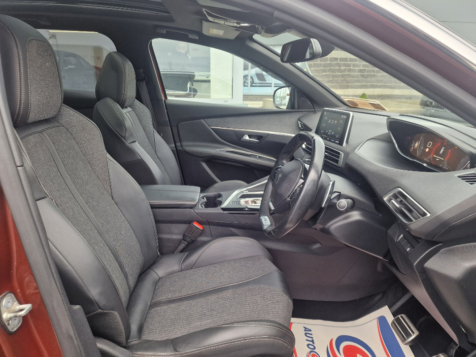 2019 Peugeot 3008 - image 16