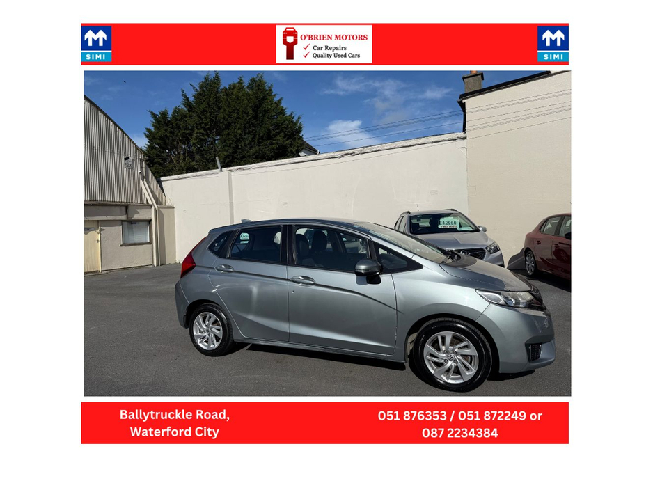 2016 Honda Jazz - image 2