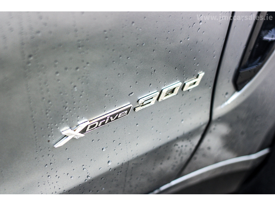 2015 BMW X5 xDrive30d M Sport €32,995