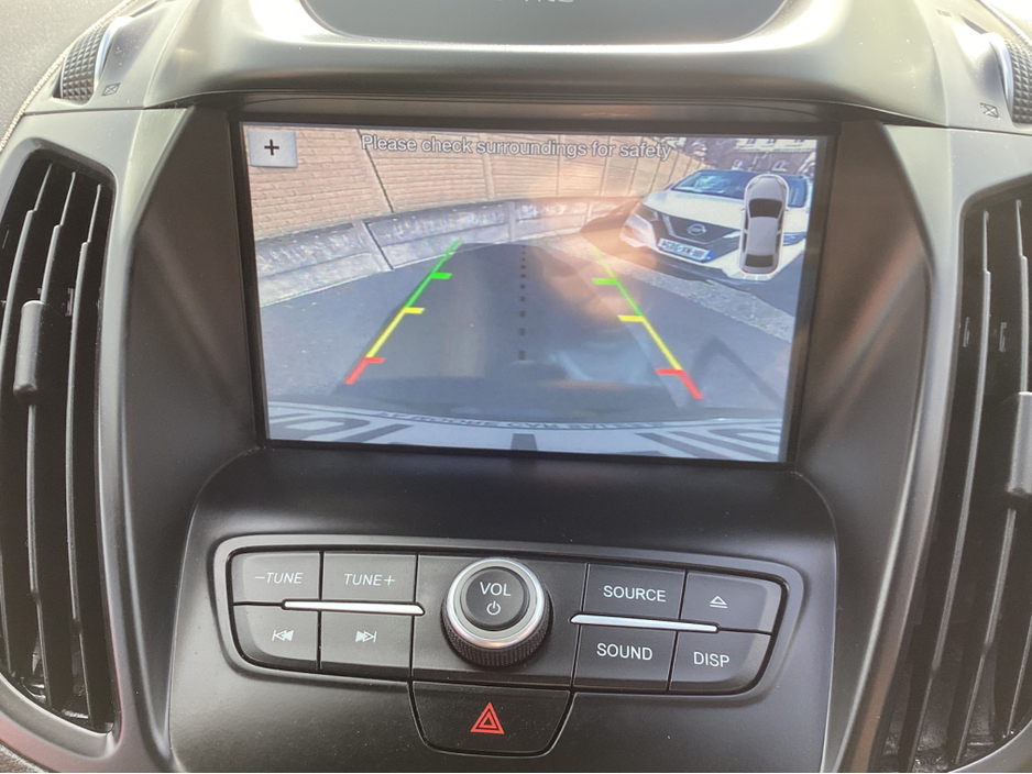 2018 Ford Kuga - image 13