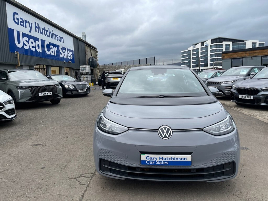 2022 Volkswagen ID.3 Pro 58kWh Life Hatchback 5dr Electric Auto (145 ps)