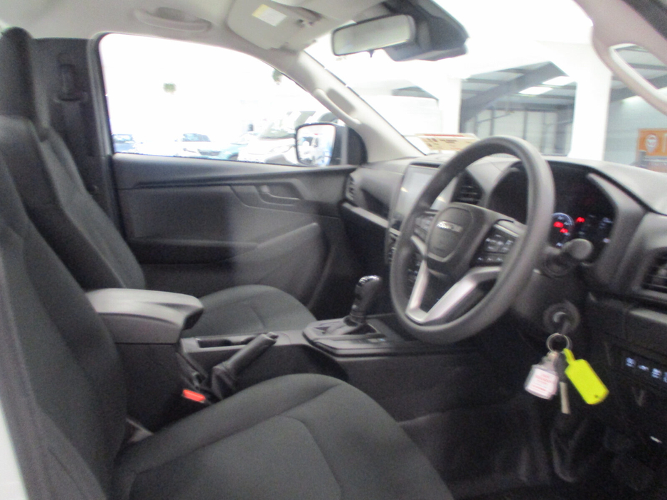 2026 Isuzu D-MAX  €36,199