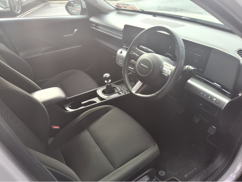 2024 Hyundai Kona - image 9