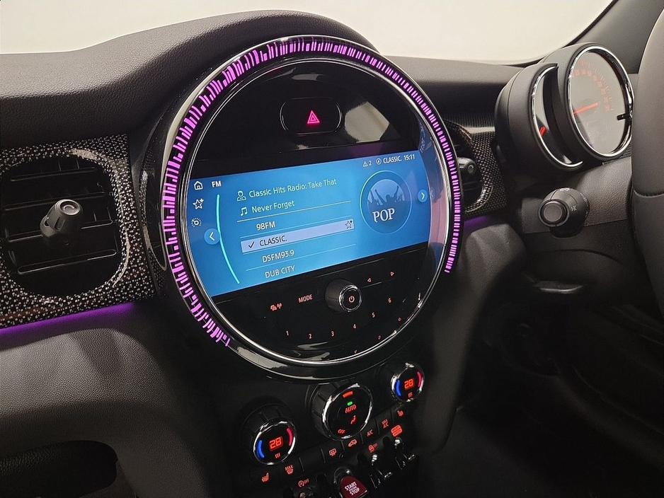 2023 MINI Hatch COOPER Cooper Exclusive Auto