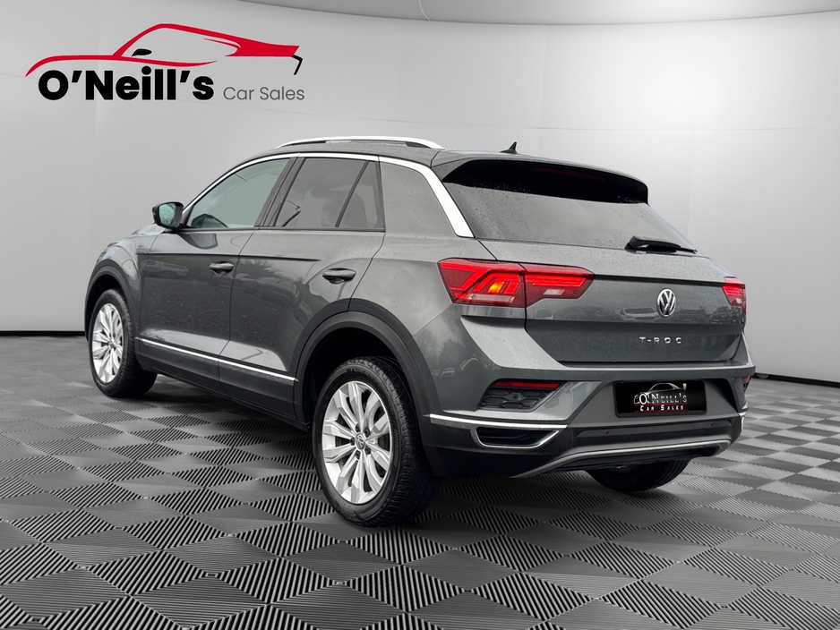 2018 Volkswagen T-Roc SPORT 1.5 TSI MANUAL GLASS ROOF €17,999