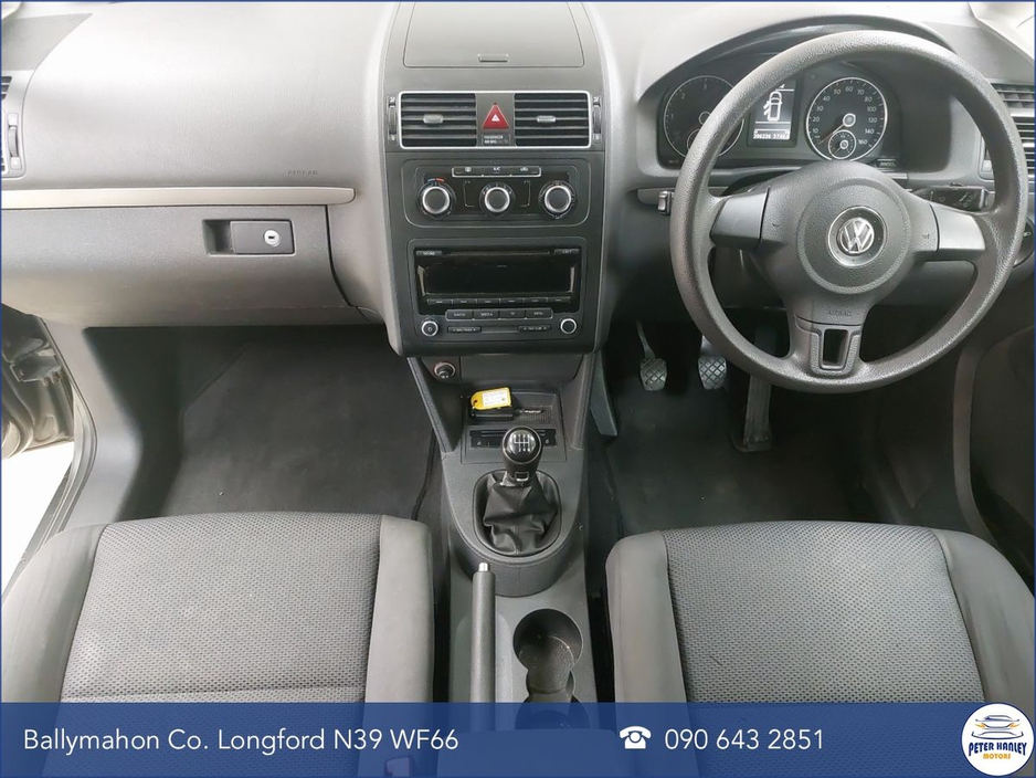 2014 Volkswagen Touran - image 11