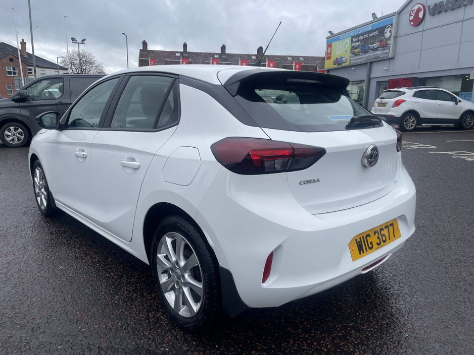 2022 Opel Corsa - image 5