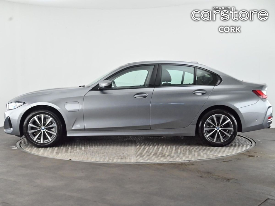 2024 BMW 3 Series 330 E Sport Auto 330 e Sport 330 e 292 12kWh PHEV 113BHP /83kw Step Auto Start/Stop €43,380