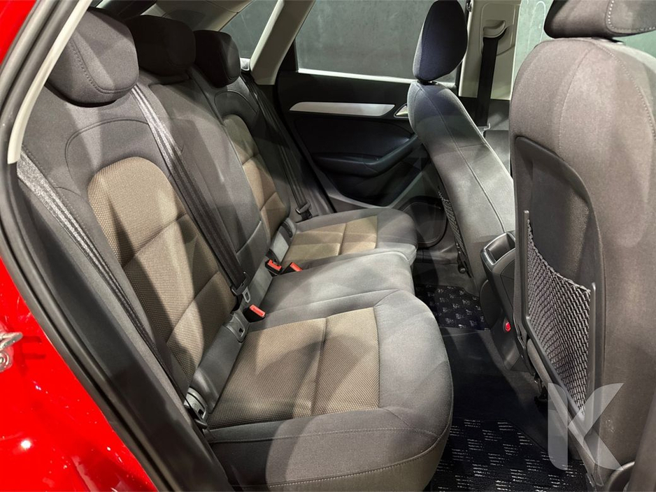 2015 Audi Q3 - image 17