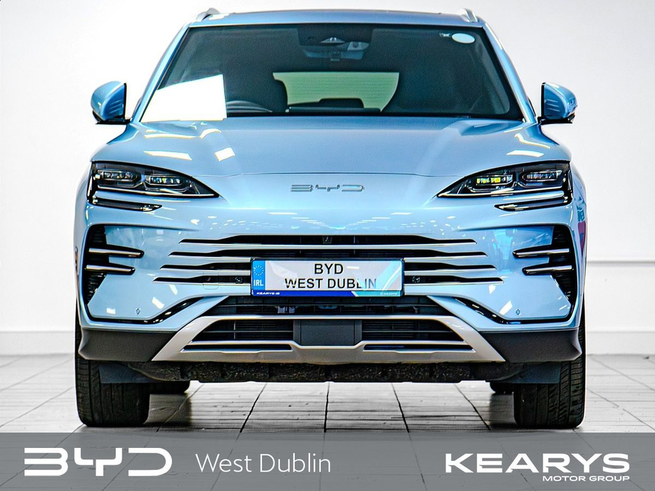 2025 BYD Seal U - image 4