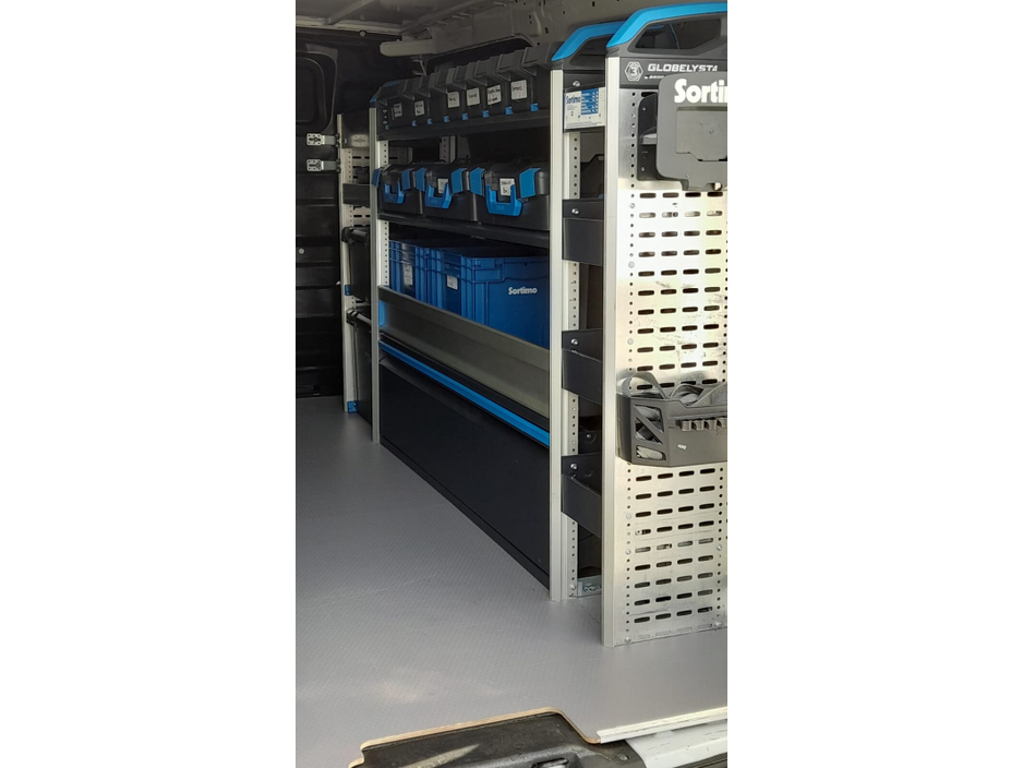 2022 Citroen Dispatch - image 13