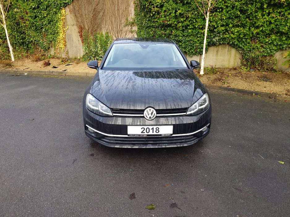 2018 Volkswagen Golf - image 2