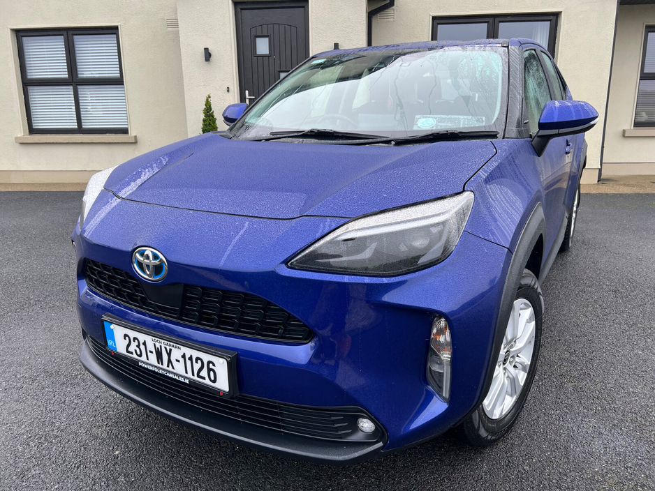 2023 Toyota Yaris Cross 1.5 Hybrid CVT Luna €22,950