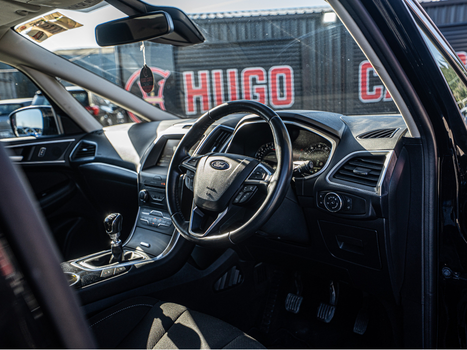 2016 Ford S-Max - image 7