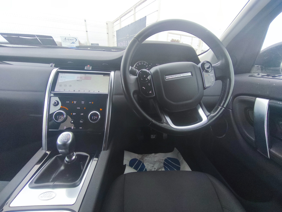 2020 Land Rover Discovery Sport - image 13