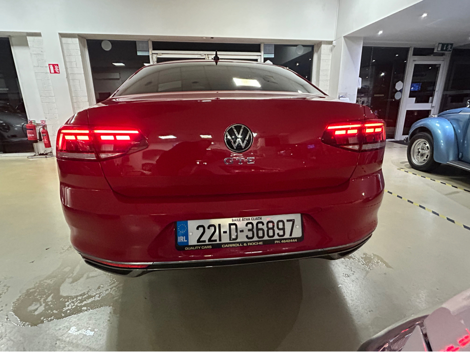2022 Volkswagen Passat GTE S-A DSG - Super 215 Bhp Hybrid - Low Mileage & Stunning Red + Black Leather - Top Trade-ins & Great Finance Deals - Assured Dealer Warranty - €24,950