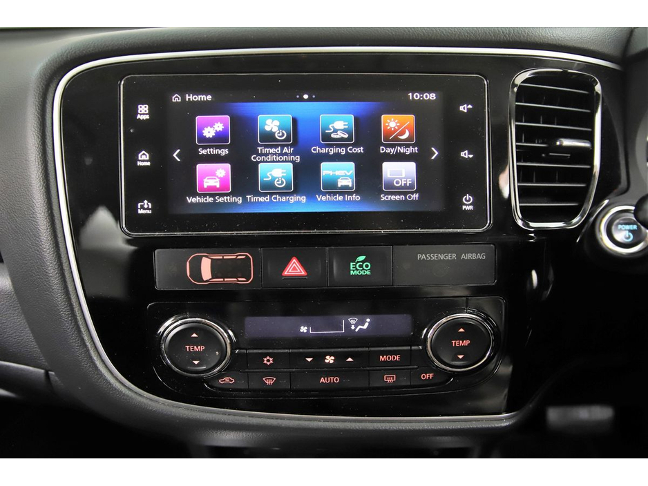 2018 Mitsubishi Outlander - image 22