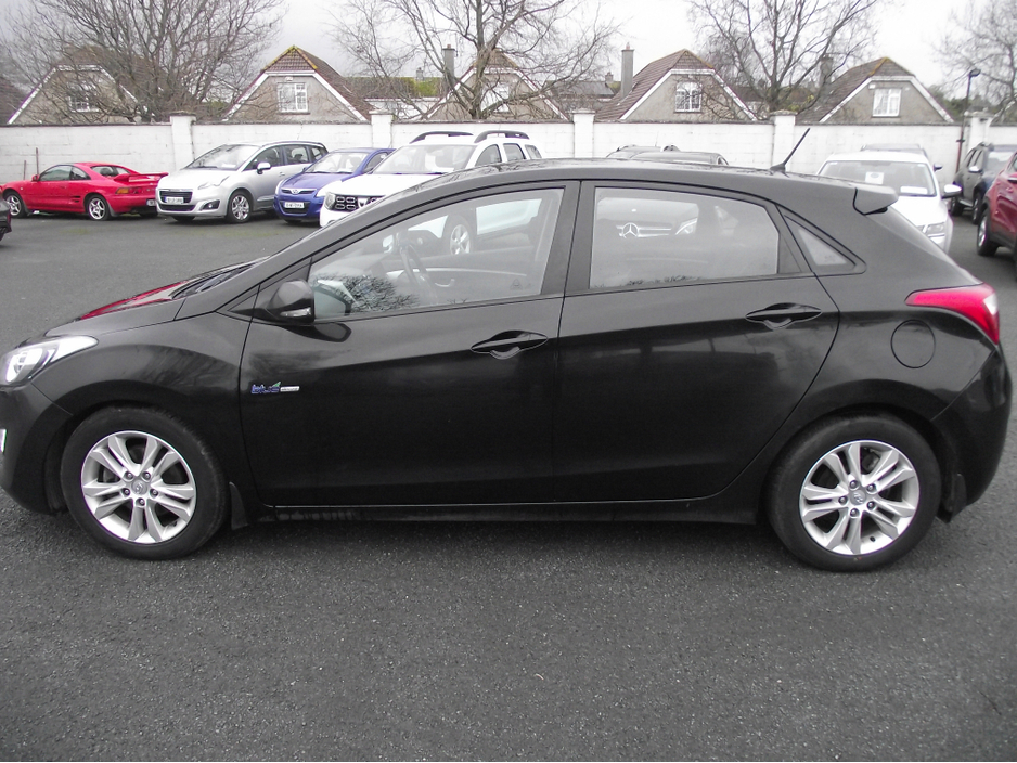 2013 Hyundai i30 1.6CRDI DELUXE 5DR €5,500