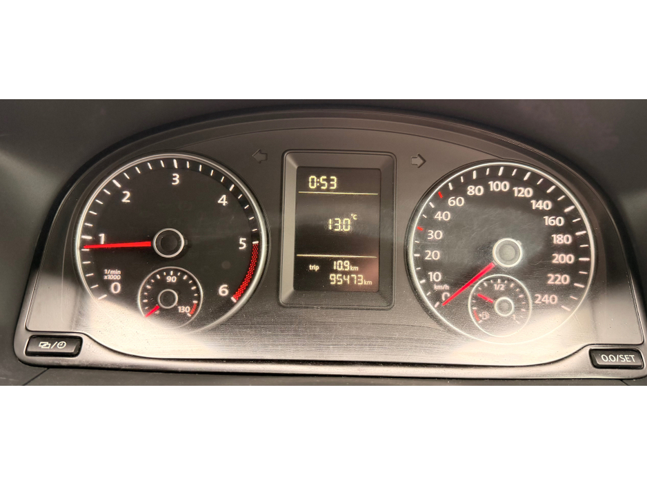 2019 Volkswagen Caddy - image 16