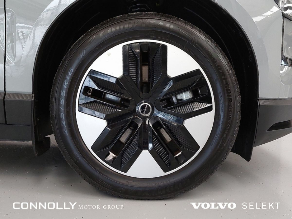 2024 Volvo EX30 - image 7