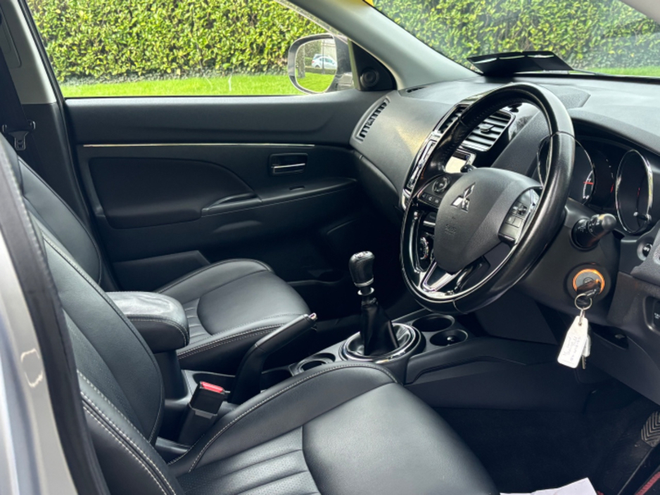 2016 Mitsubishi ASX - image 7