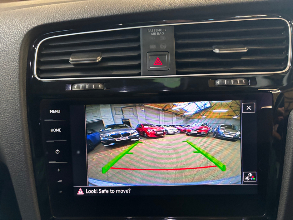 2018 Volkswagen Golf Automatic DSG  Bluemotion Hiline only 34000 kms €19,499