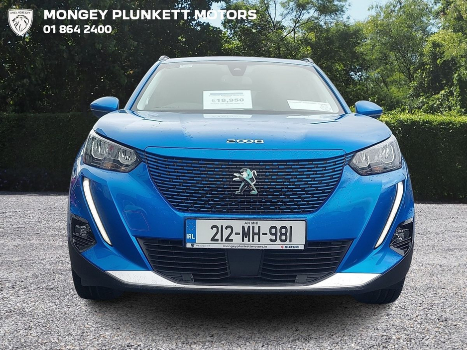 2021 Peugeot 2008 - image 2