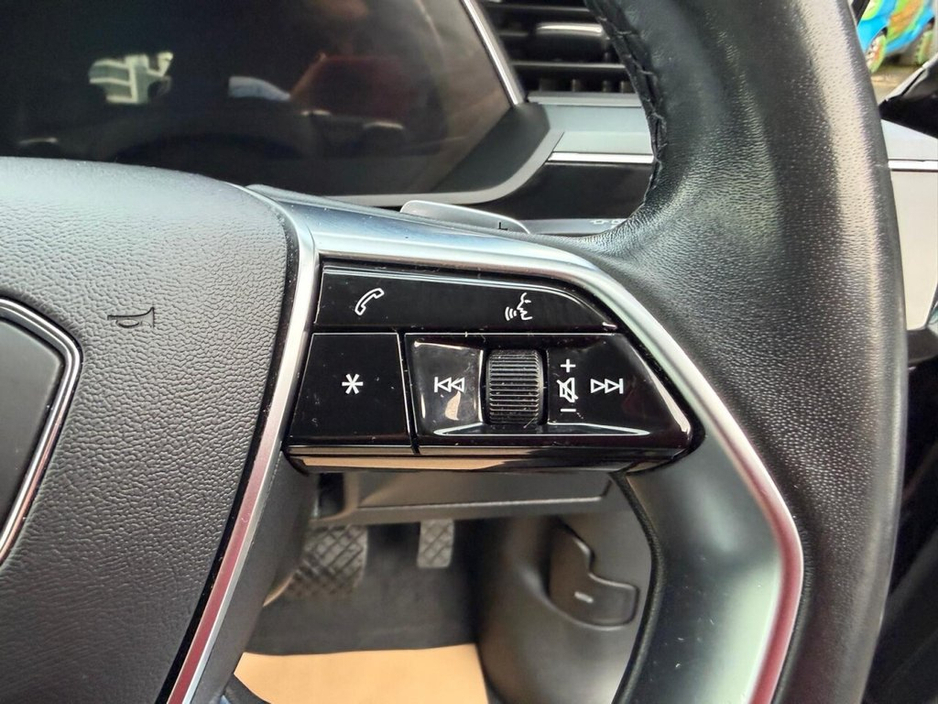 2023 Audi e-tron - image 26