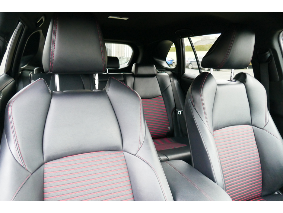 2021 Toyota Rav4 ACROSS 2.5 E FOUR 302PS PHEV €34,000