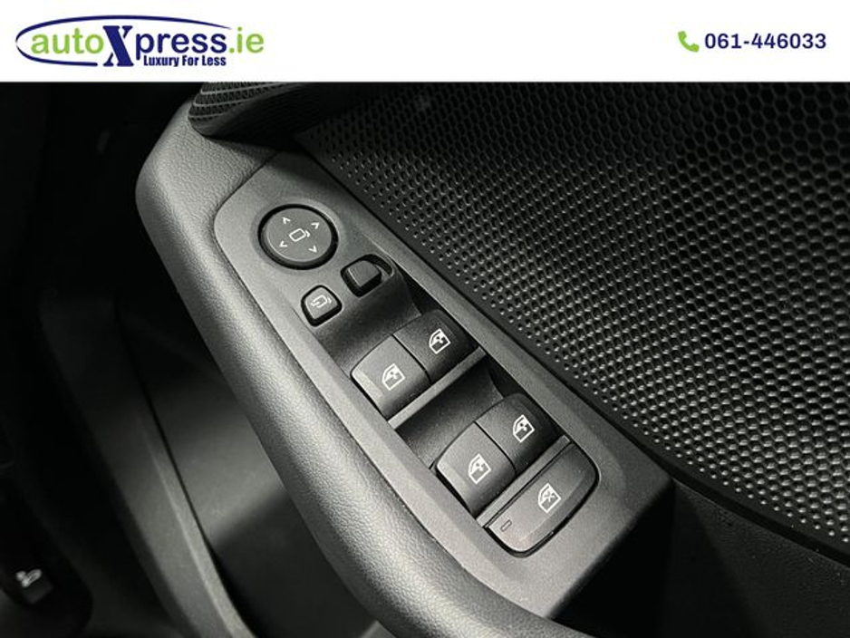 2021 BMW 2 Series - image 29