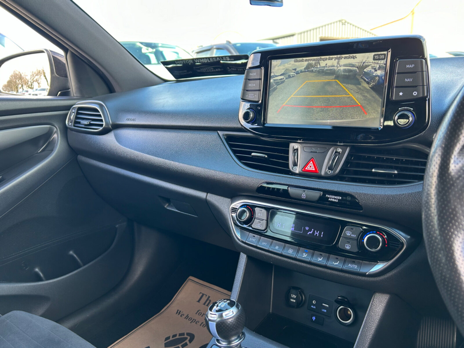 2020 Hyundai i30 - image 22