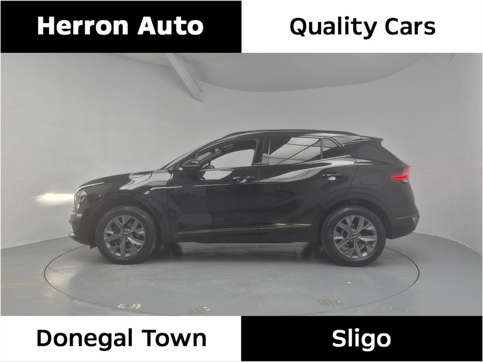 2024 Kia Sportage - image 2