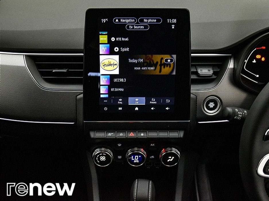 2022 Renault Arkana - image 32