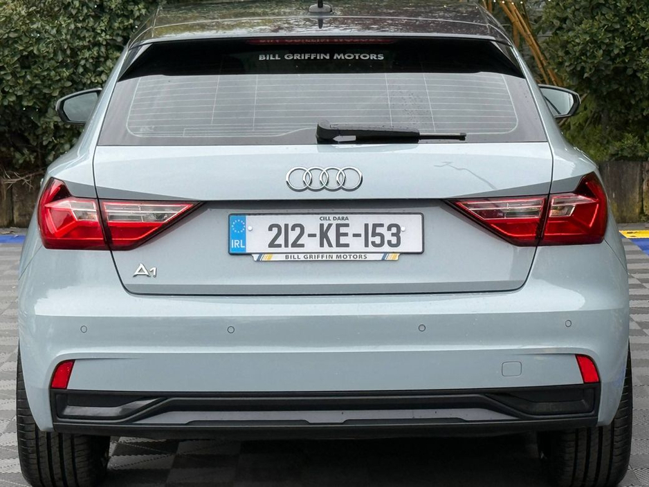 2021 Audi A1 - image 17