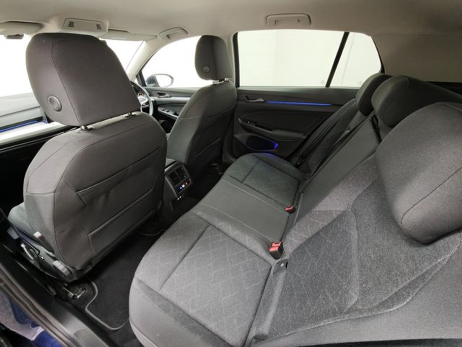 2022 Volkswagen Golf 1.0 ETSI ACTIVE Automatic, Reversing camera €24,995