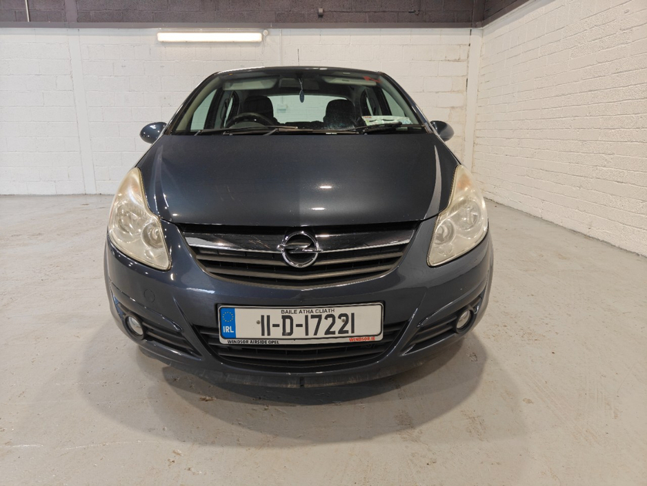 2011 Opel Corsa - image 2