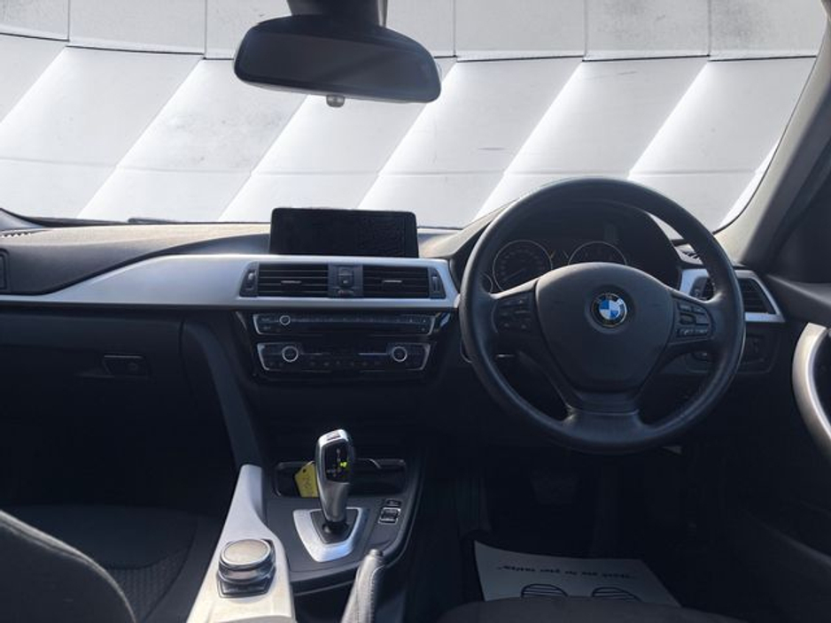 2017 BMW 3 Series ED AUTO €18,750