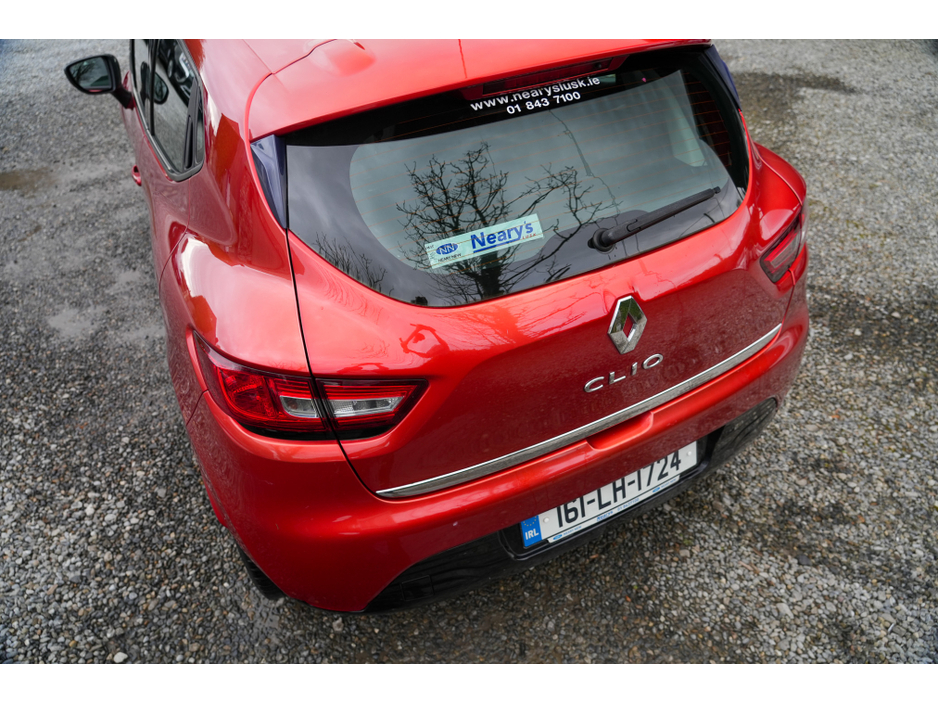 2016 Renault Clio - image 18