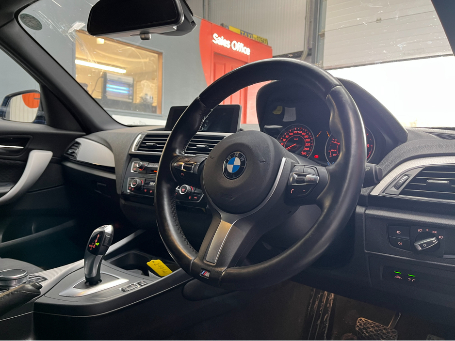 2017 BMW 1 Series - image 10