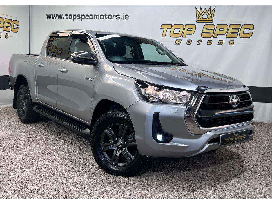 2024 Toyota Hilux Hilux Invicible 2.4tdi auto Double Cab €41,800