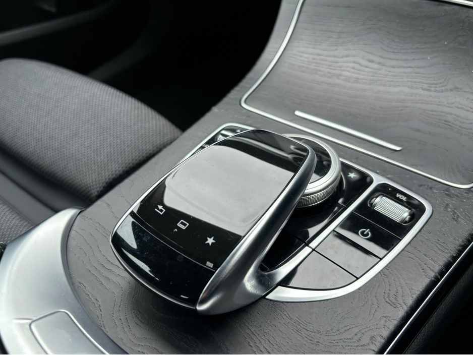 2015 Mercedes-Benz C Class C200 AVANTGARDE AUTO 4DR €11,950