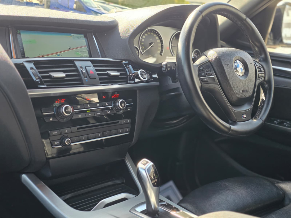 2016 BMW X4 - image 20