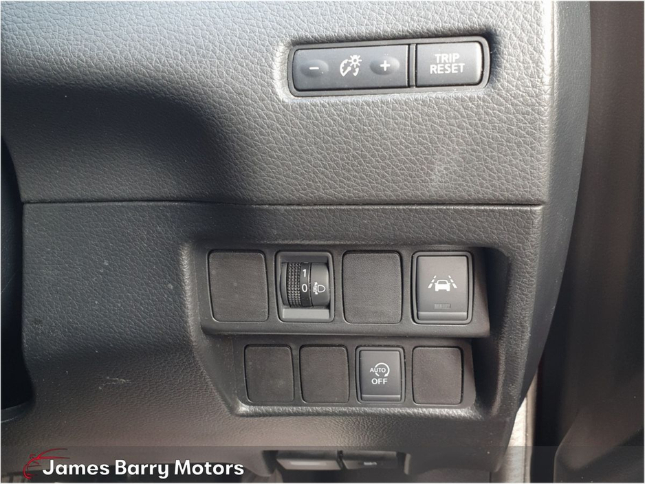 2019 Nissan Qashqai 1.2 PET SV PREMIUM // €18,950