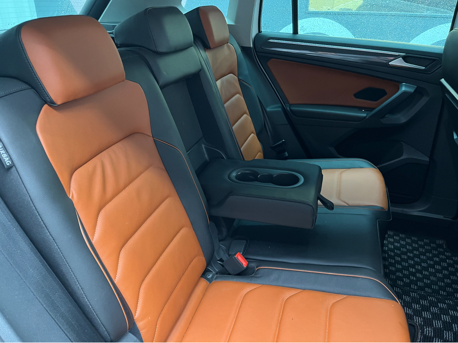 2019 Volkswagen Tiguan €25950 2019 VOLKSWAGEN TIGUAN TDI 4MOTION HIGH LINE 2.0 AUTOMATIC / CRUISE CONTROL / 360° PARKING CAMERA / ELECTRIC MEMORY & HEATED SEATS / HEATED REAR SEATS €25,950